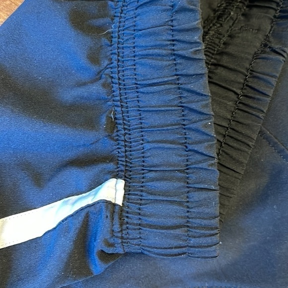 Under armour youth medium lightweight athletic shorts - Picture 5 of 7